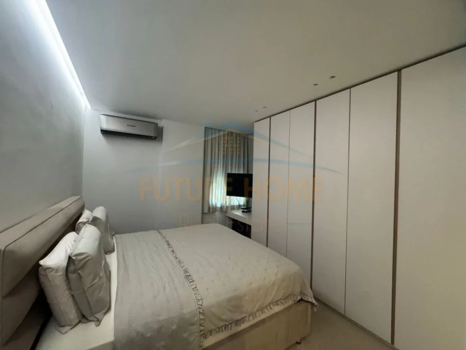 Tirane, shitet apartament 2+1+Aneks+Ballkon Kati 1, 97 m² 265,000 € (Komuna e Parisit)