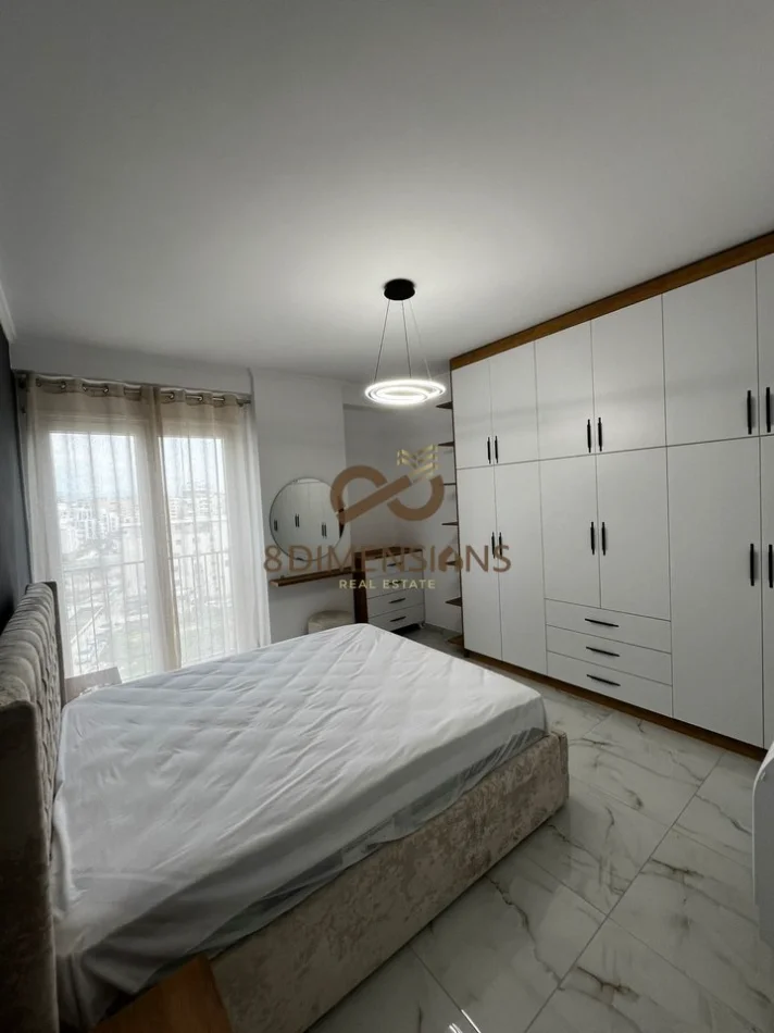 Tirane, jepet me qera 1+1 Kati 6, 68 m² 450 € (astir)