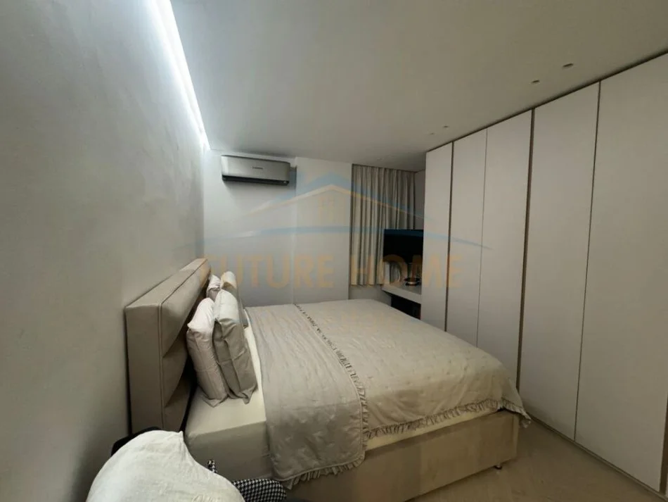Tirane, shitet apartament 2+1 Kati 1, 97 m² 265,000 € (KOMUNA E PARISIT)