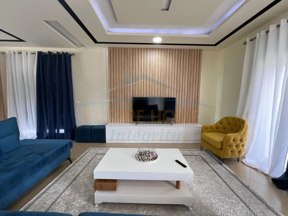 Tirane, jepet me qera Vile 3 Katshe , 180 m² 1.400 € (Mullet)