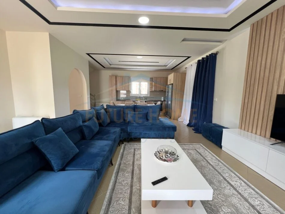 Tirane, jepet me qera Vile 3 Katshe , 180 m² 1.400 € (Mullet)