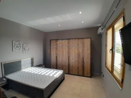 Tirane, jepet me qera apartament 1+1 Kati 2, 45 m² 450 € (Qyteti Studenti)