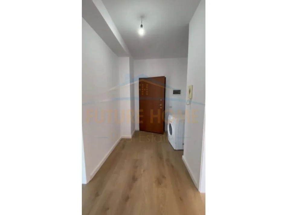 Tirane, shitet apartament 1+1 Kati 7, 76 m² 128,000 € (VIZION PLUS)