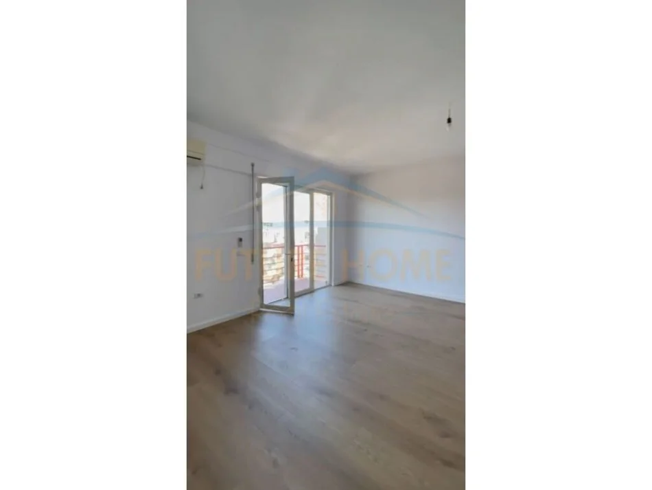 Tirane, shitet apartament 1+1 Kati 7, 76 m² 128,000 € (VIZION PLUS)