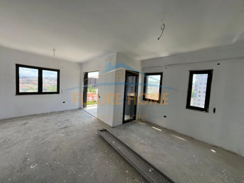 Tirane, shitet apartament 2+1 Kati 6, 111 m² 162,000 € (UNAZA E RE)