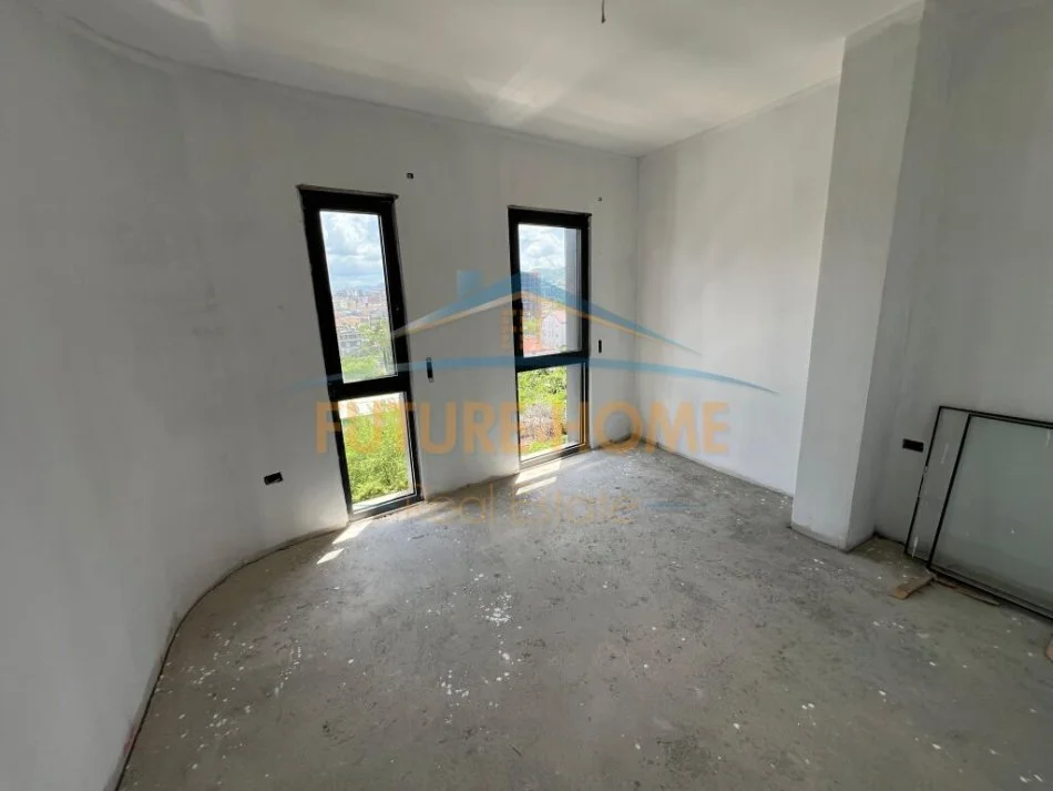 Tirane, shitet apartament 2+1 Kati 6, 111 m² 162,000 € (UNAZA E RE)