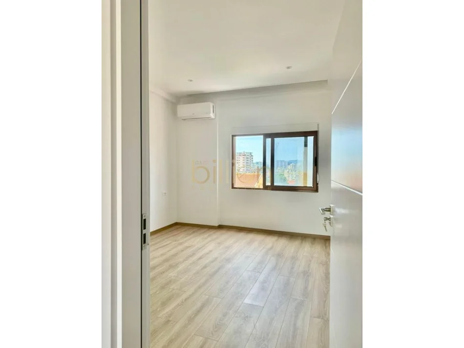 Tirane, shitet 1+1 , 62 m² (Don Bocso)