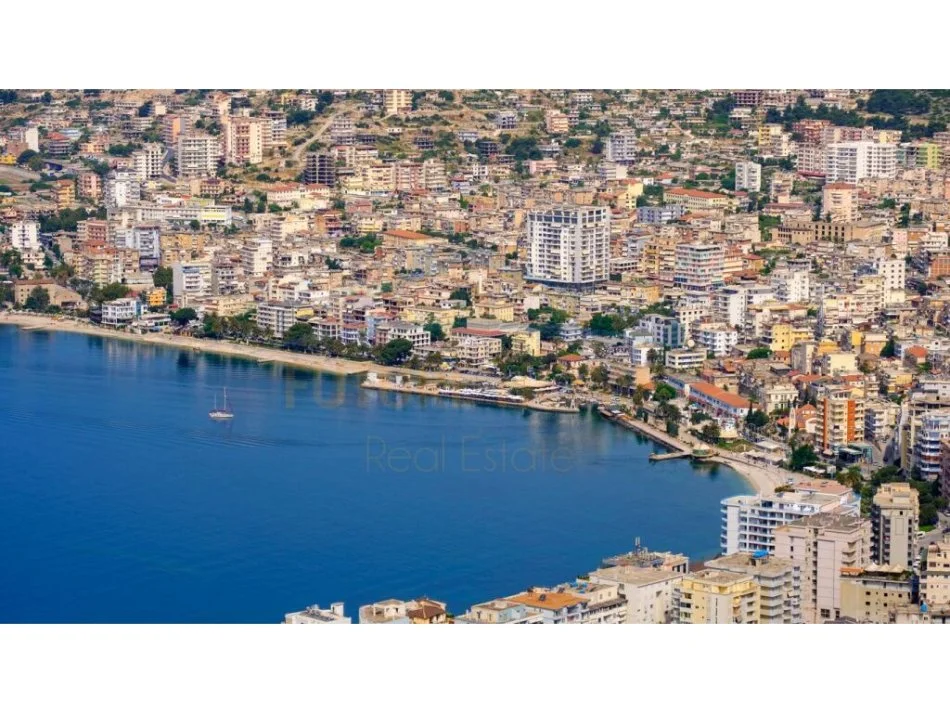 Vlore, shitet Vile ne plazh 5+1 Kati 6, 302 m² 3.000.000 € (Vlore)