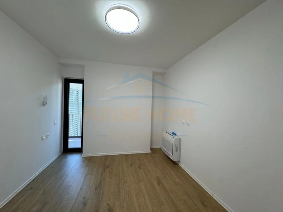 Tirane, jepet me qera zyre Kati 1, 100 m² 1.200 € (Tirana Garden Building, Rruga e Kavajes)