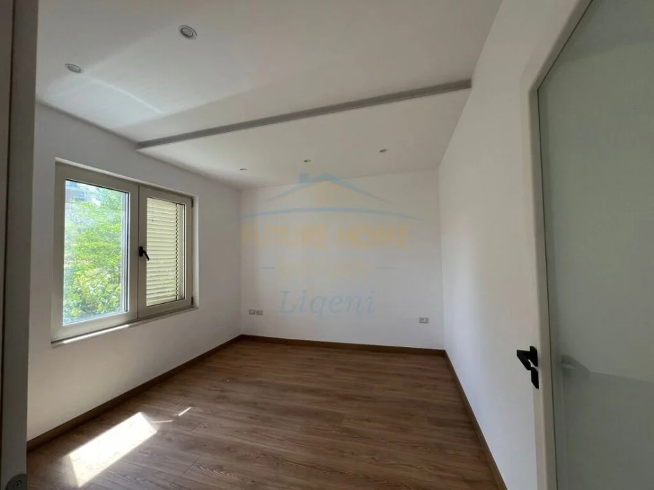 Tirane, shitet apartament 2+1 Kati 4, 89 m² 140.000 € (KODRA E DIELLIT)