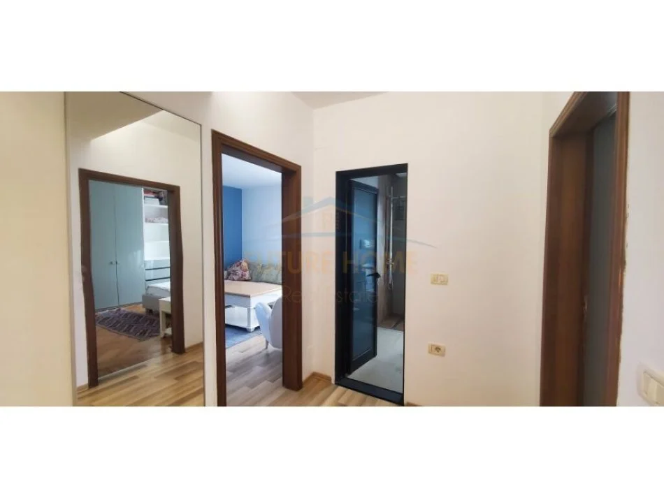 Tirane, jepet me qera apartament 1+1 Kati 6, 70 m² 600 € (MYSLYM SHYRI)