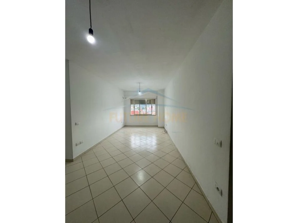 Tirane, shitet apartament 2+1 Kati 4, 96 m² 140.000 € (DON BOSKO)