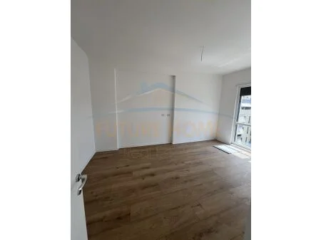 Tirane, shitet apartament 2+1 Kati 5, 80 m² 120.050 € (UNAZA E RE)