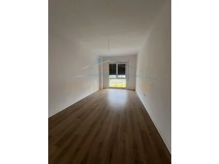 Tirane, shitet apartament 2+1 Kati 1, 100 m² 169.000 € 