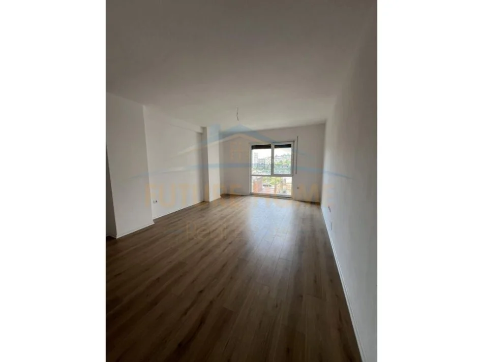 Tirane, shitet apartament 2+1 Kati 1, 103 m² 143.654 € (Unaza E Re)