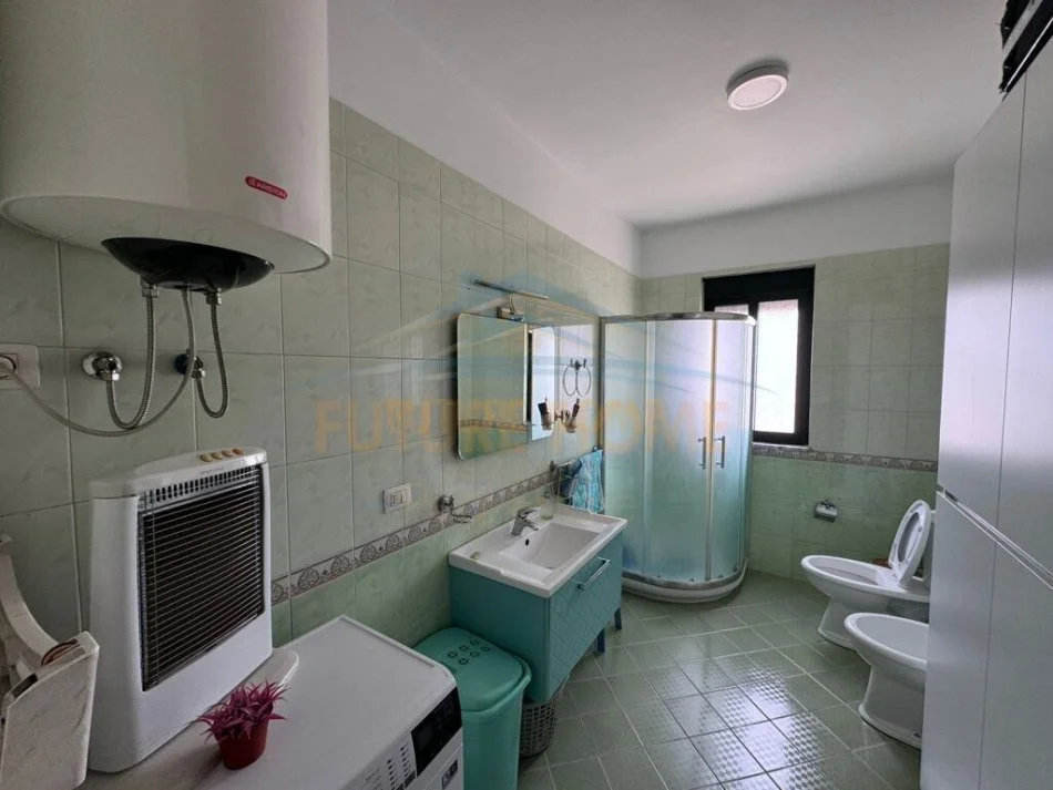Tirane, jepet me qera apartament 2+1 Kati 3, 80 m² 500 € (KODRA E DIELLIT)