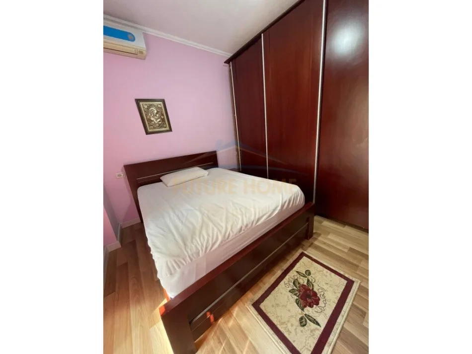 Tirane, jepet me qera apartament 2+1 Kati 3, 80 m² 500 € (KODRA E DIELLIT)