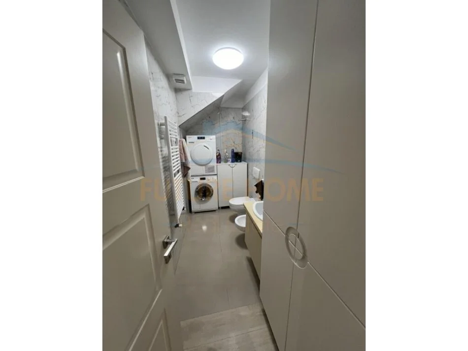 Tirane, shitet apartament 3+1 , 149 m² 310.000 € (LIQENI I THATE)