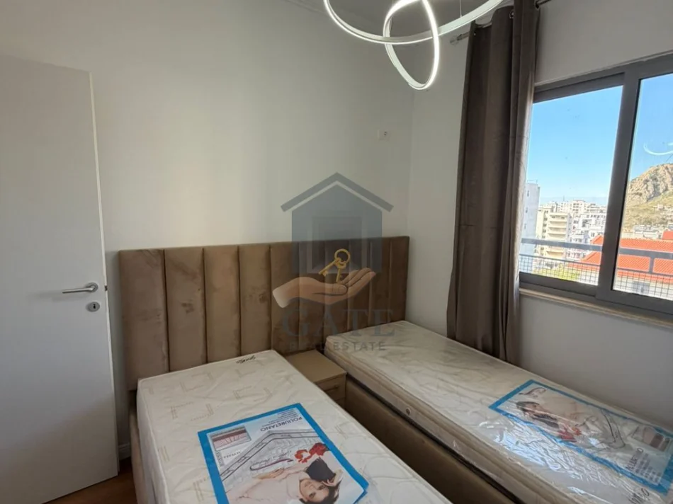 Durres, shitet apartament 2+1 Kati 3, 80 m² 118.000 € (Shkembi i Kavajes)