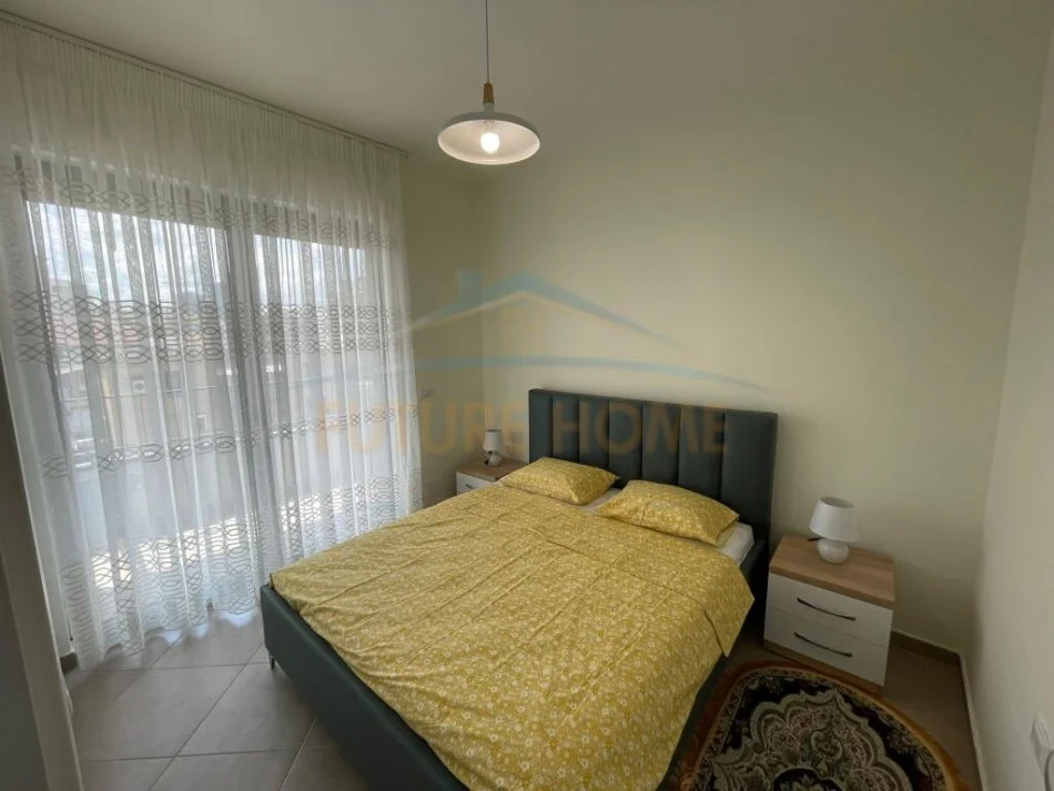 Tirane, jepet me qera apartament 1+1 Kati 4, 55 m² 450 € (STACIONI I TRENIT)