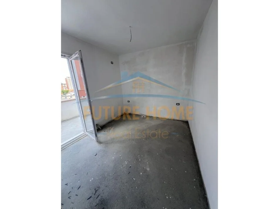 Tirane, shitet apartament 2+1 Kati 5, 67 m² 120.000 € (selite)