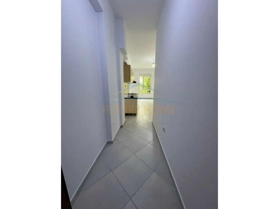 Tirane, shitet apartament 2+1 Kati 1, 83 m² 150.000 € (LIQENI I THATE)