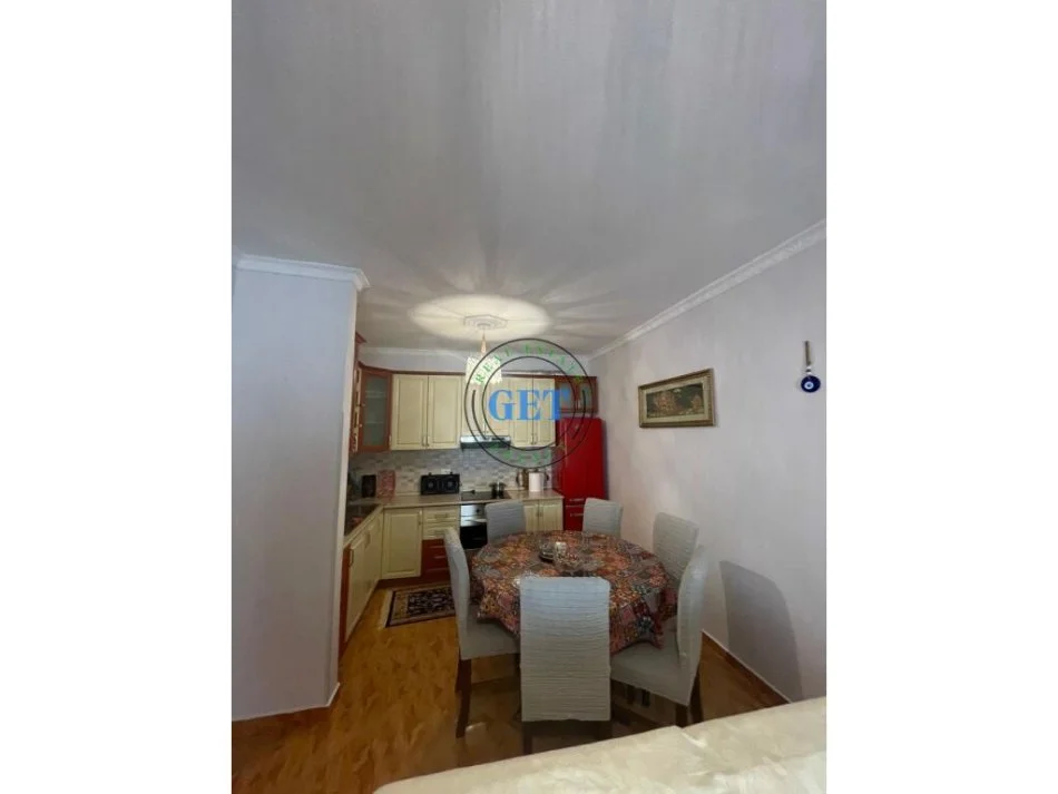 Durres, jepet me qera apartament 1+1 Kati 5, 61 m² 350 € (Plazh Iliria, Durres)