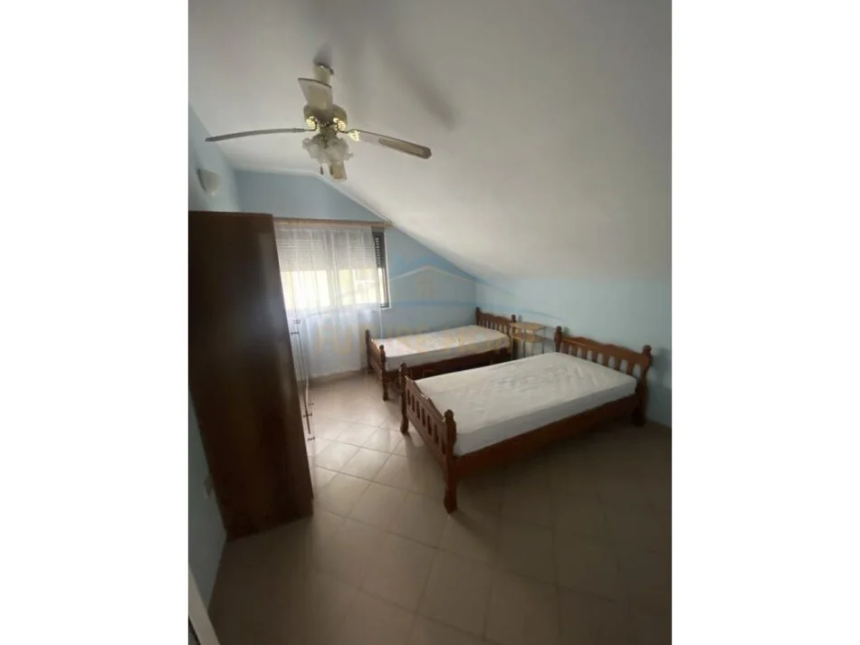 Tirane, jepet me qera apartament 2+1 Kati 3, 90 m² 400 € (Rruga Bardhyl)