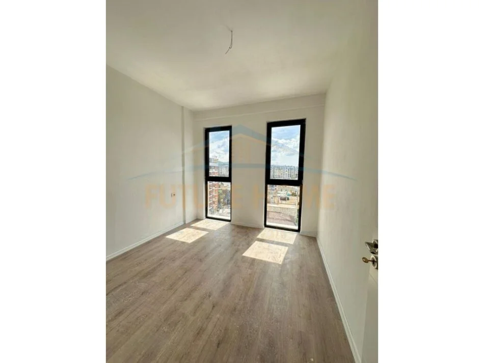 Tirane, shitet apartament 2+1 Kati 7, 76 m² 135.000 € (Nexho Konomi)