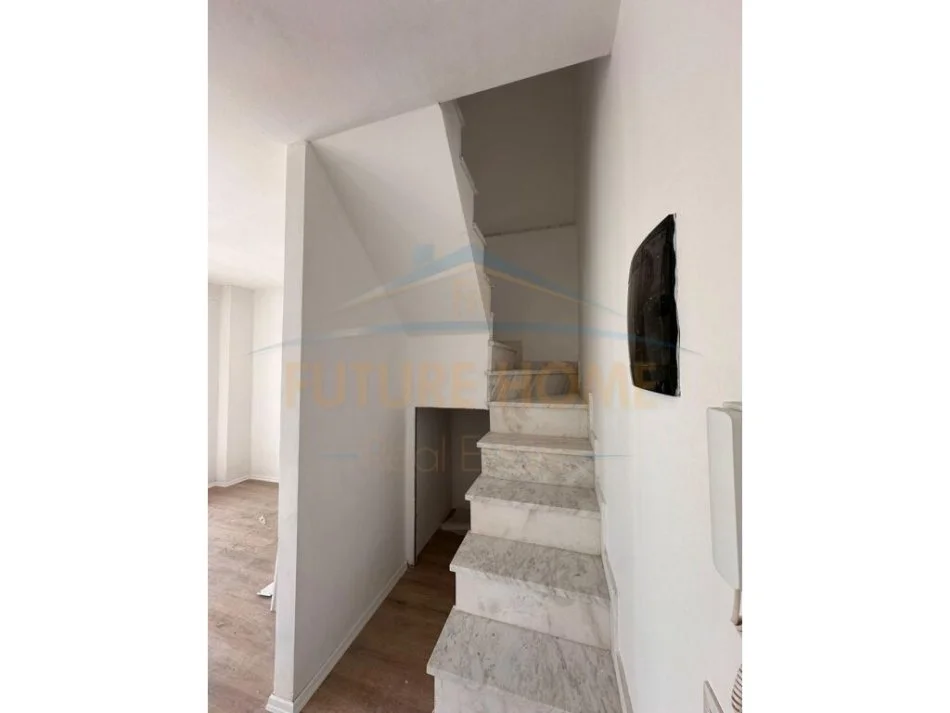 Tirane, shitet apartament 2+1 Kati 7, 76 m² 135.000 € (Nexho Konomi)