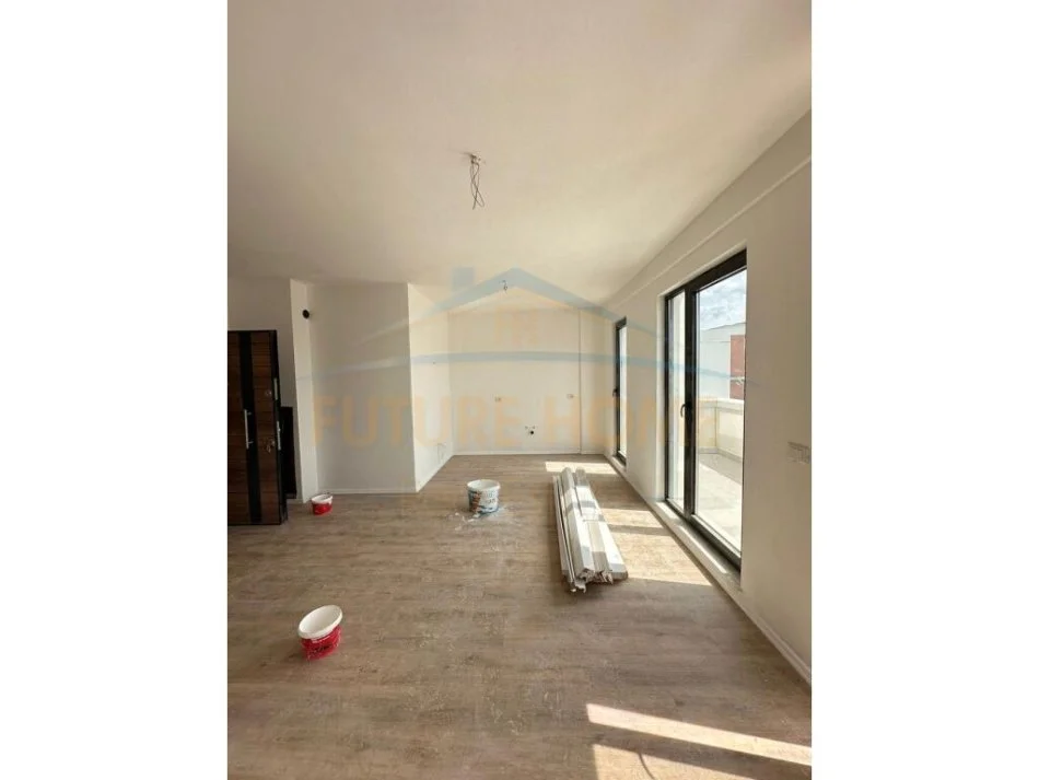 Tirane, shitet apartament 2+1 Kati 7, 76 m² 135.000 € (Nexho Konomi)