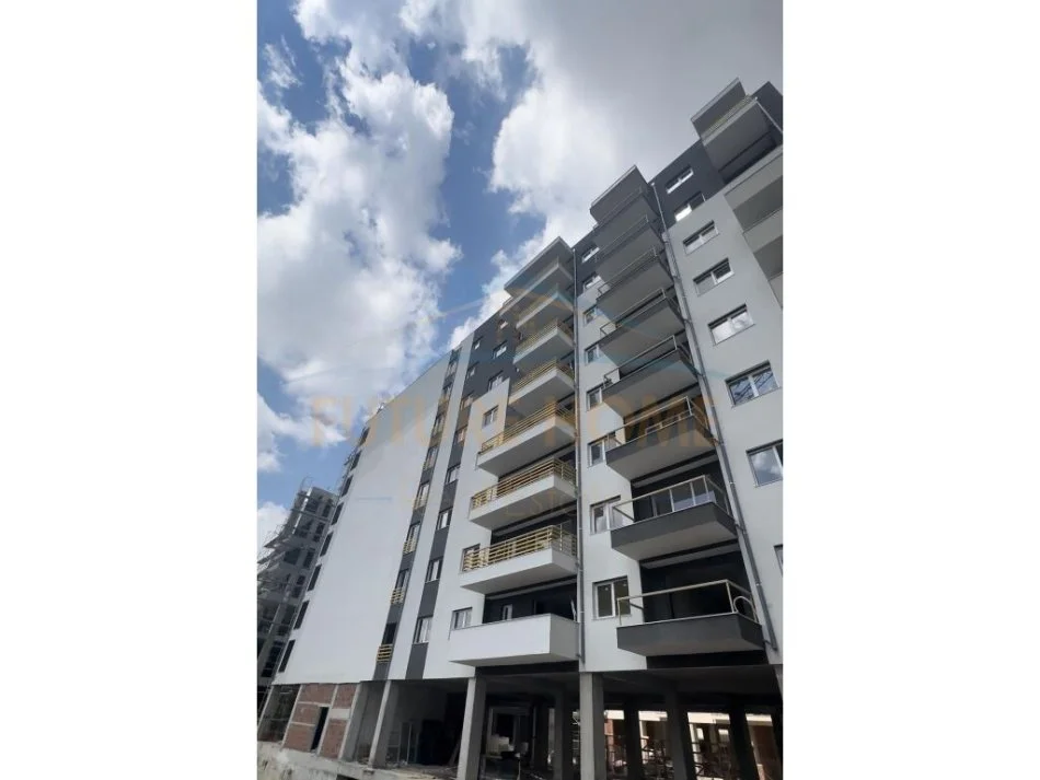 Tirane, shitet apartament 1+1 Kati 4, 79 m² 110.390 € (LAPRAKE)