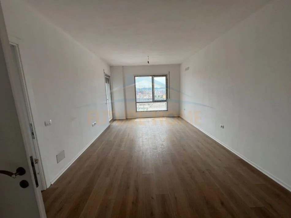 Tirane, shitet apartament 2+1 , 88 m² 150.000 € (Porcelan)