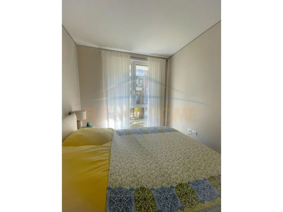 Durres, shitet apartament 3+1 Kati 0, 105 m² 300.000 € (San Pietro)