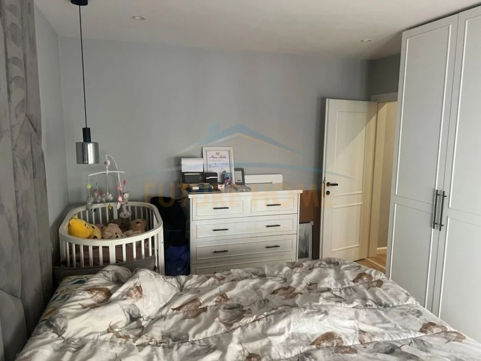 Tirane, shitet apartament 1+1 Kati 3, 63 m² 125.000 € (BULEVARDI BAJRAM CURRI)