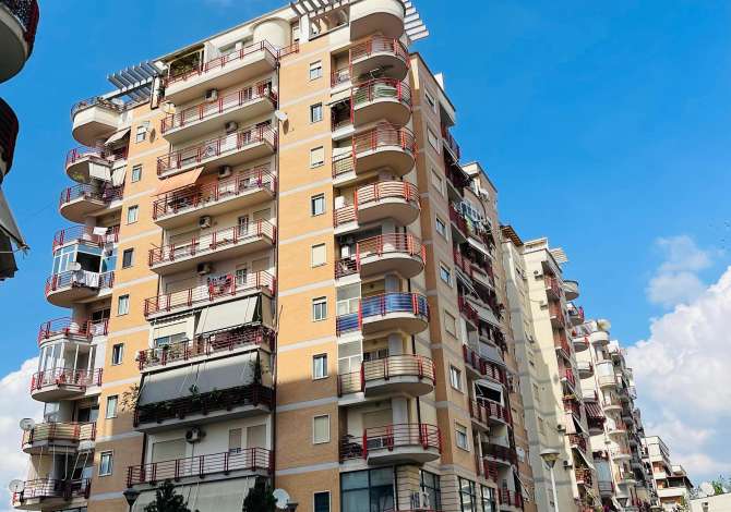 Tirane, shitet apartament 1+1 Kati 7, 75 m² 128,000 € (Don Bosko)