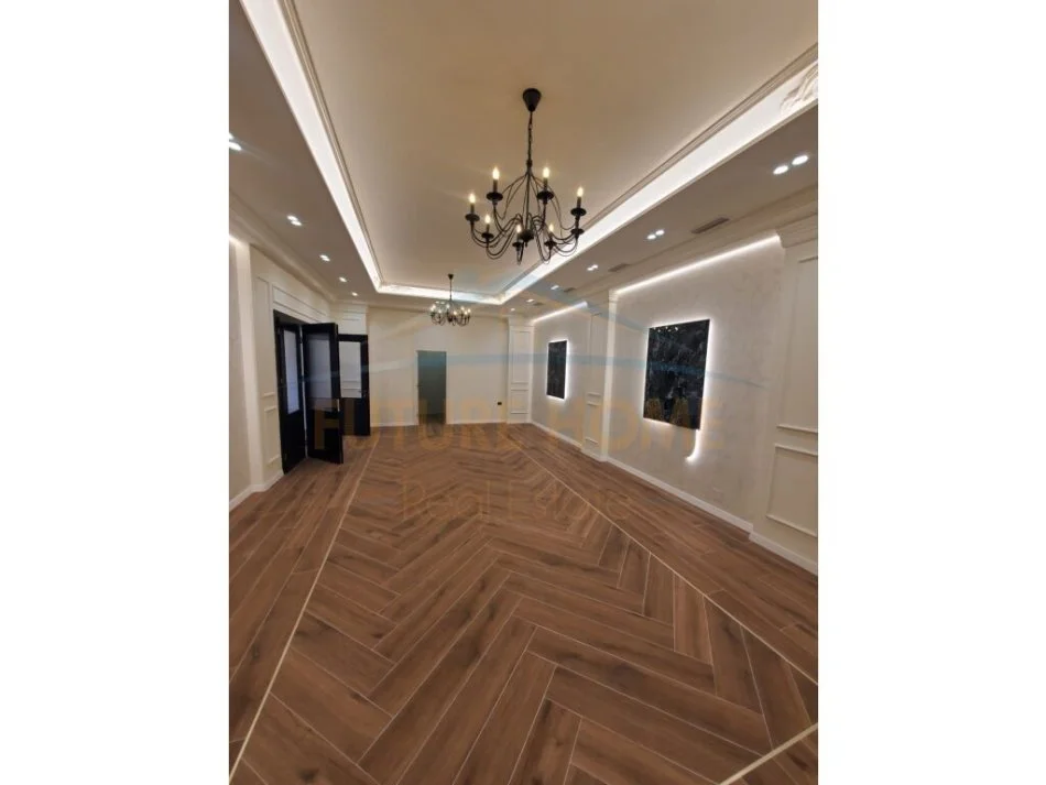 Tirane, shes Kati 0, 221 m² 250.000 € (Fresk)