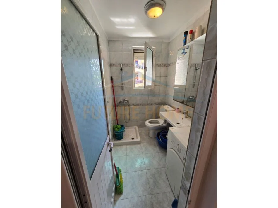 Tirane, shitet apartament 1+1 Kati 4, 55 m² 88.000 € (HOXHA TAHSIN)