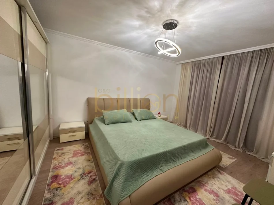 Tirane, shitet 2+1 , 87 m² 140.000 € (Kinostudio)