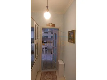 Tirane, shitet apartament Kati 1, 119 m² 120.000 € (UNAZA E RE)