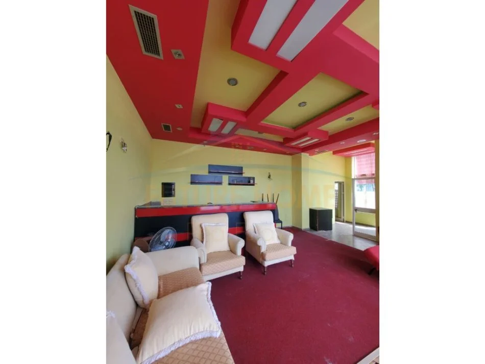 Tirane, shes ambjent biznesi Kati 0, 99 m² 88.500 € (Fresk)