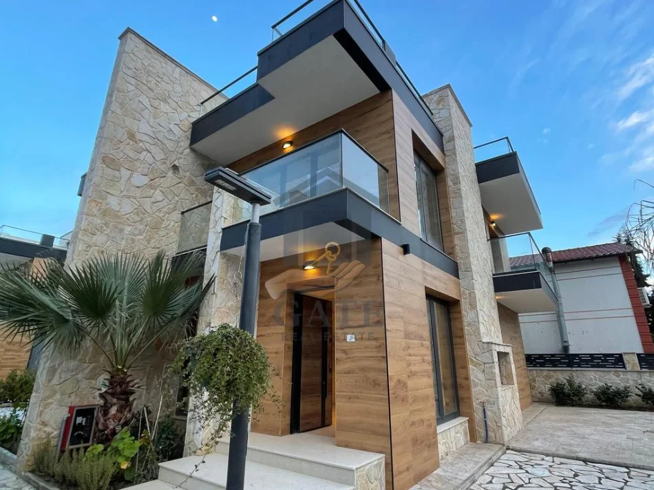 Durres, shitet Vile 2 Katshe , 180 m² 350.000 € (Golem)