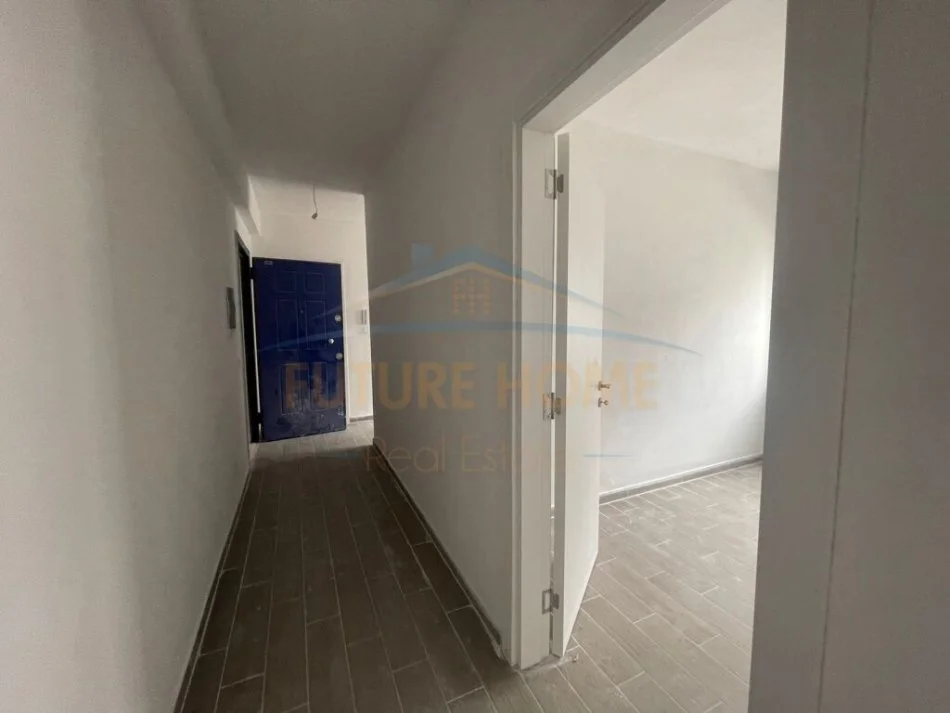 Tirane, jepet me qera apartament 2+1 Kati 2, 91 m² 400 € (Kodra e diellit)