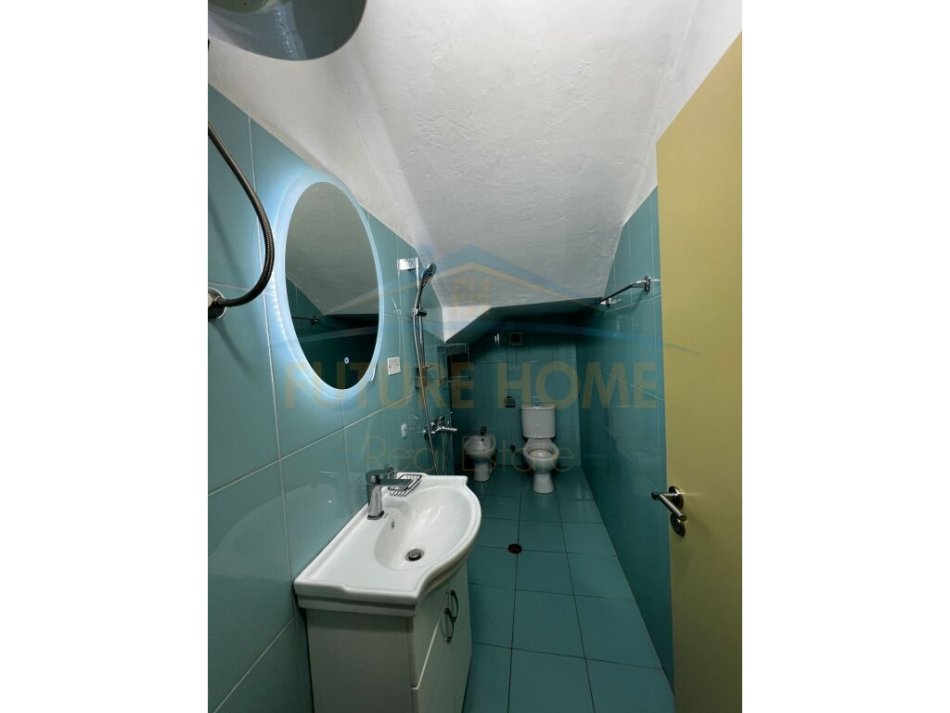 Tirane, jepet me qera apartament 1+1 Kati 1, 58 m² 400 € (Rruga Dalip Topi,Fresk)