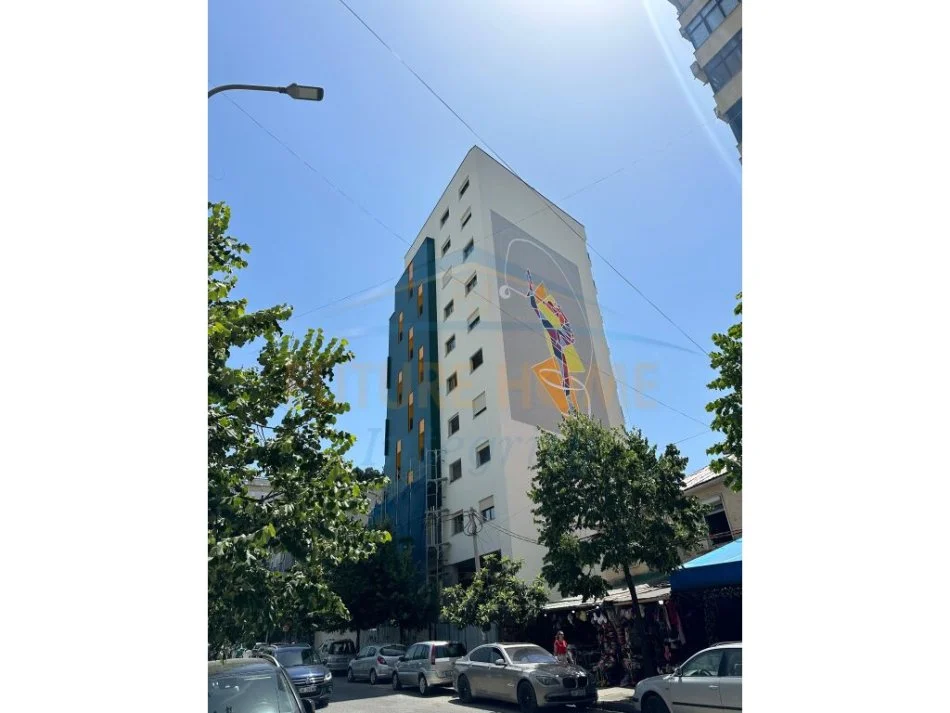 Tirane, jepet me qera apartament 1+1 Kati 2, 72 m² 550 € (Shkolla e Baletit)
