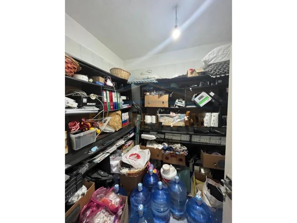 Tirane, shitet apartament 1+1+Ballkon Kati 1, 95 m² 150.000 € (Unaza e Re)