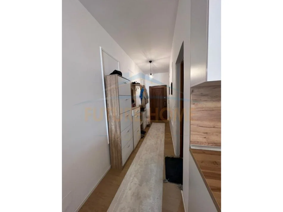 Durres Plazh, shitet apartament 1+1+Aneks+Ballkon , 77 m² 85.000 € (Pavarsia)