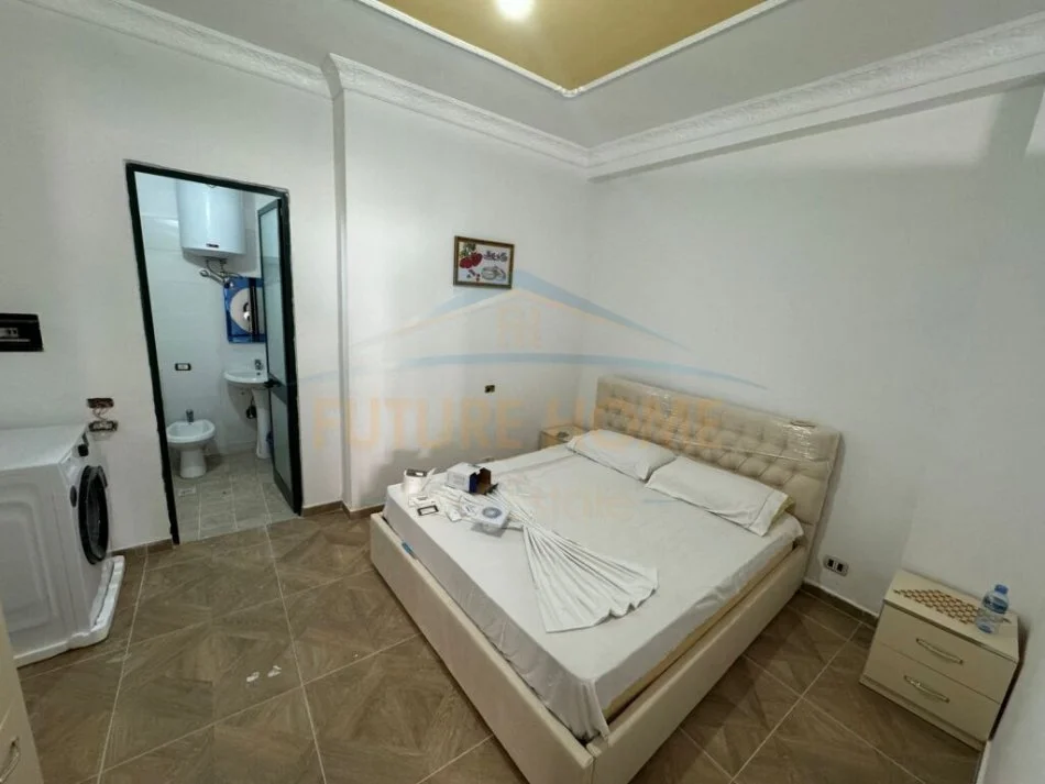 Durres Plazh, jepet me qera apartament 1+1 Kati 0, 280 € (Pavarsia)