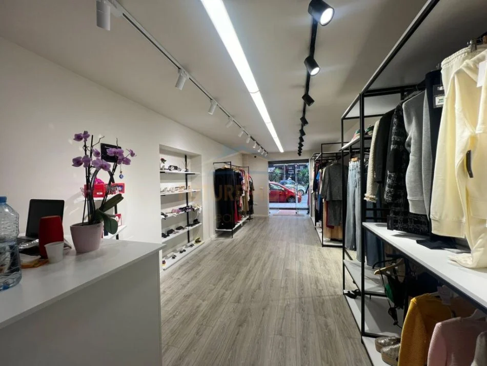 Tirane, jepet me qera ambjent biznesi Kati 0, 50 m² 1.200 € (Abdyl Frasheri)
