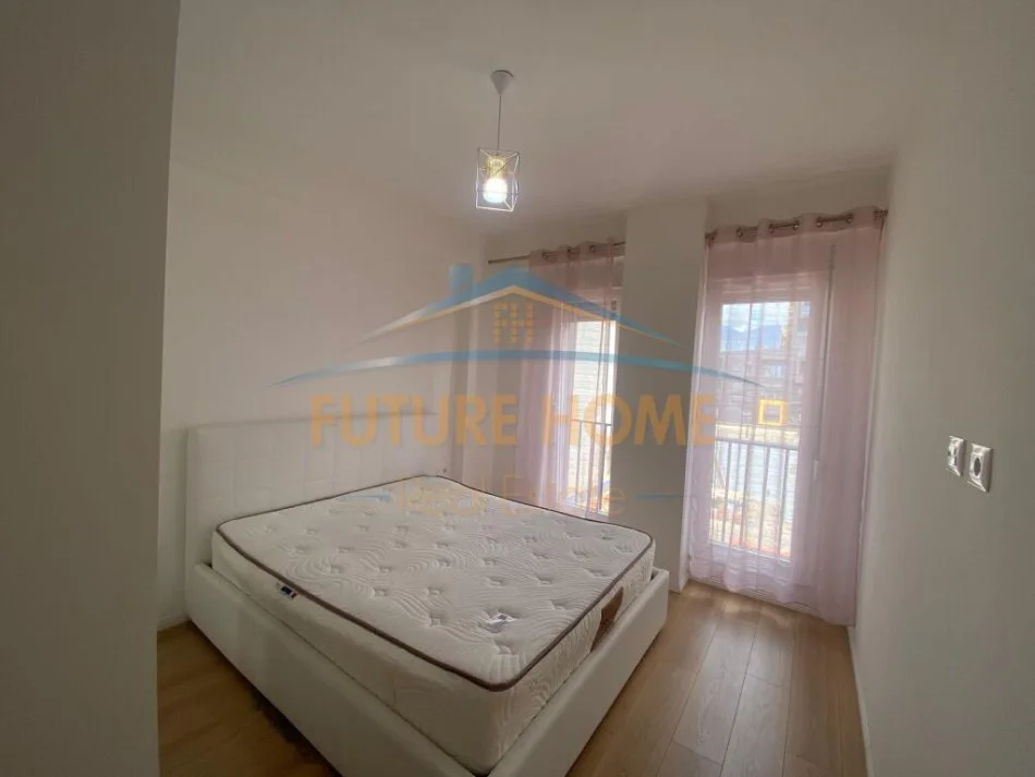 Tirane, jepet me qera apartament 1+1 Kati 3, 60 m² 600 € (21 Dhjetori)